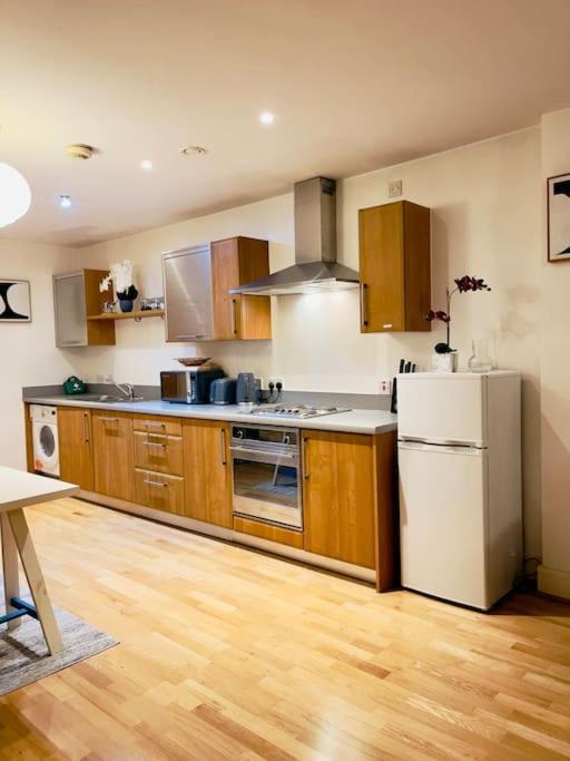 Beautiful Open Plan Living! Appartamento